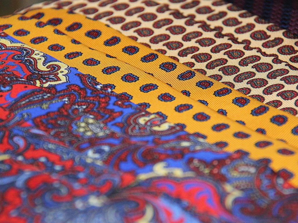 Mens Ties - Fabrics, Patterns & Colours - Menzclub
