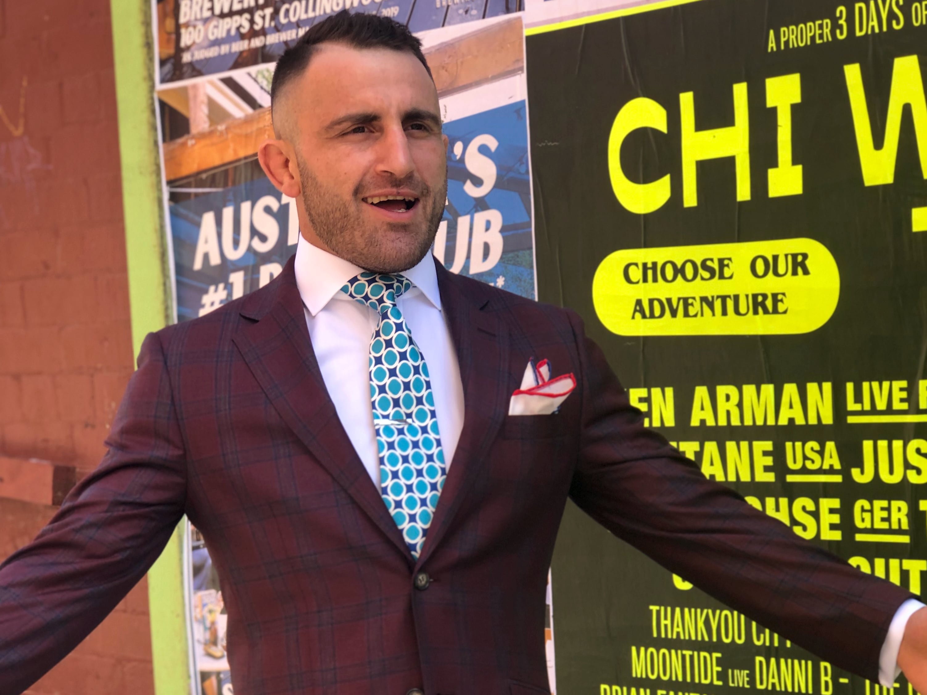 UFC 243 - Volkanovski & Crute Drop By - Menzclub