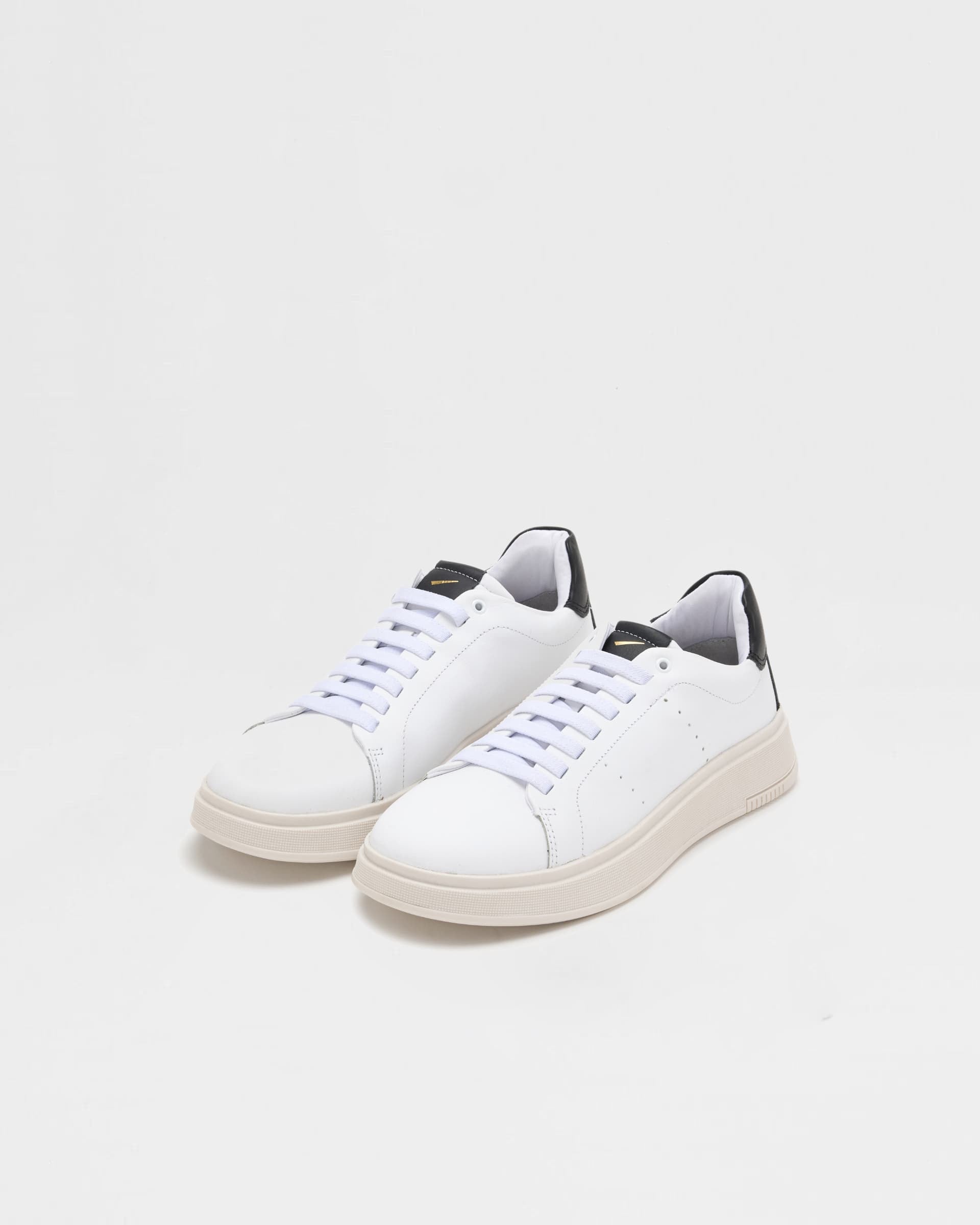 Yamino Sneaker - Men's Sneakers at Menzclub