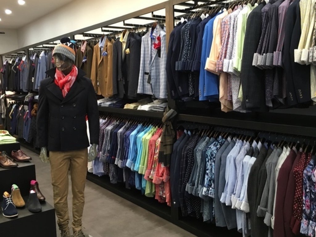 Casual men's clothing shop stores near me